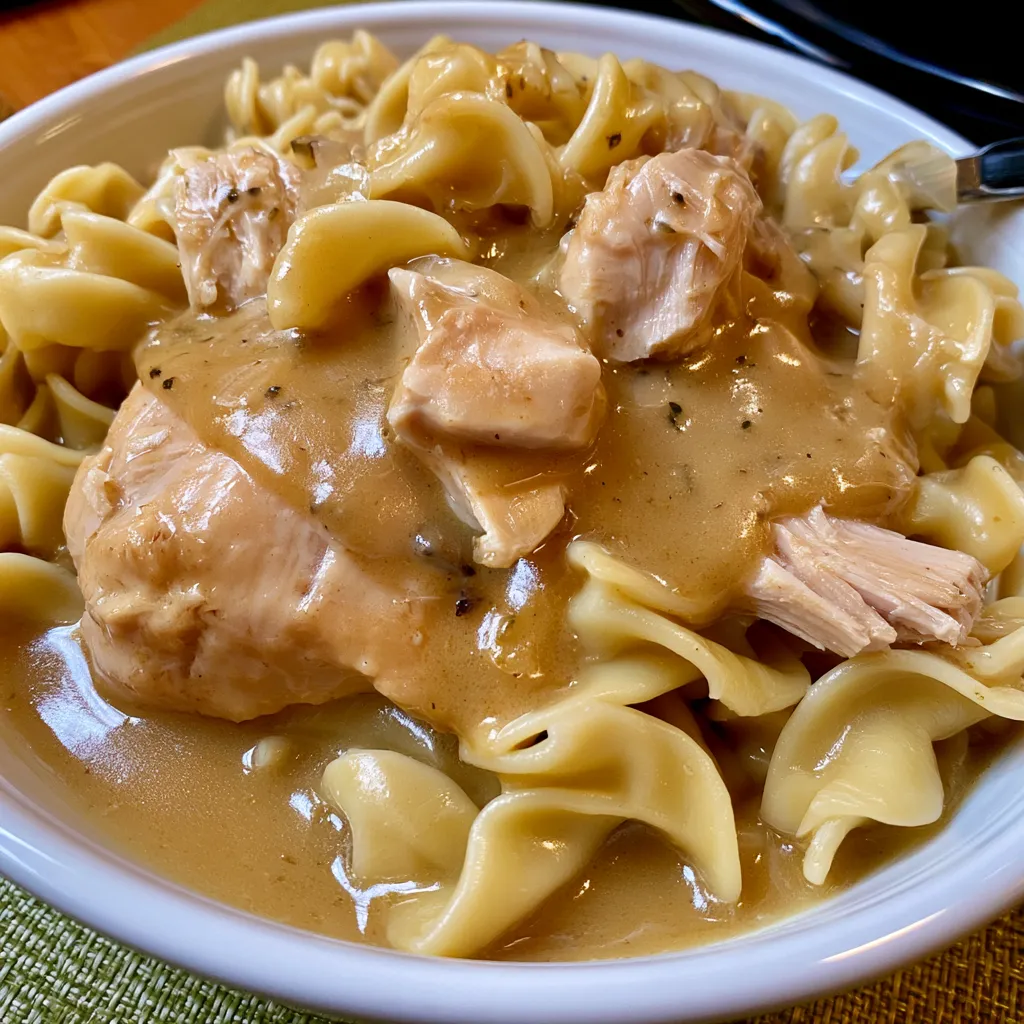 good gravy crock pot chicken noodles